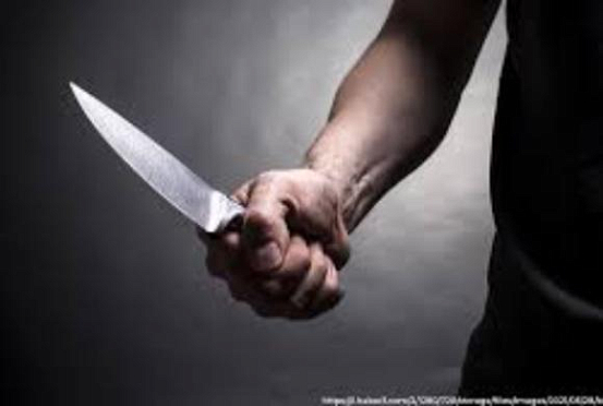 Житель Башмаково поругался с приятелем и проткнул его ножом