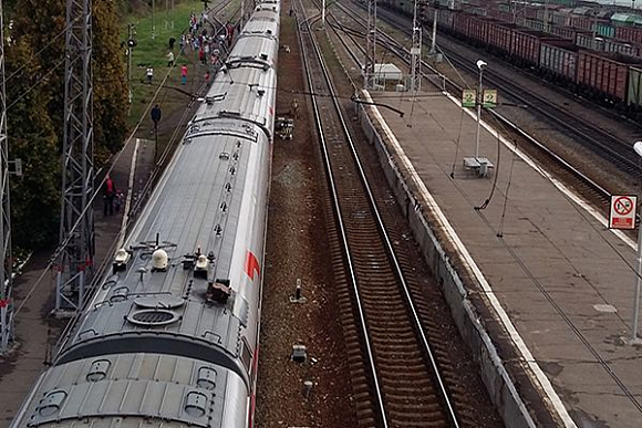Поезд «Нижневартовск-Пенза» задержан из-за аварии на железной дороге