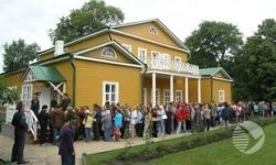 Фото||Елена СИНИЦЫНА Музей «Тарханы» организует выставки за рубежом