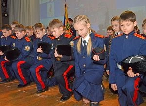 В Пензе состоялась юбилейная церемония посвящения школьников в кадеты