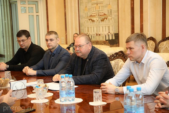 Мельниченко провел рабочую встречу с временно поверенным в делах России в Беларуси