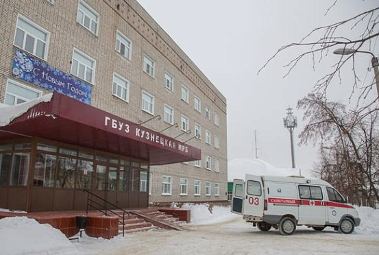 Главврачу Кузнецкой больницы грозит штраф за кровати из досок