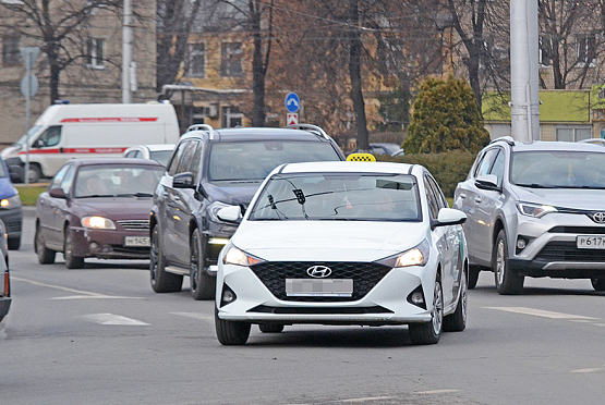 В Пензенской области из-за цвета авто ограничат работу такси