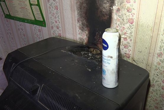 После взрыва дезодоранта в квартире на пр. Строителей полиция проводит проверку