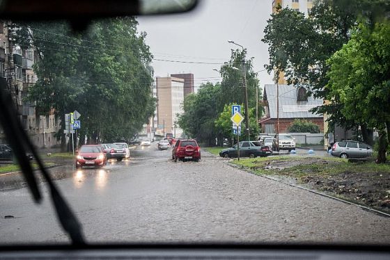На Пензу обрушился град и дождь 8 сентября 2023