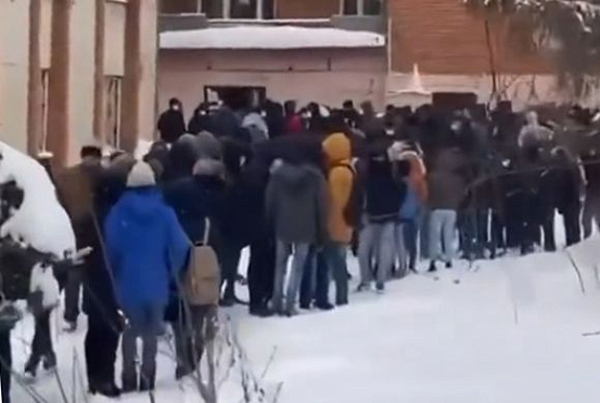 В Пензе из-за сообщений о минировании эвакуировали студентов ПГУ