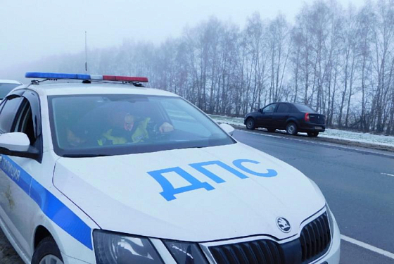 В Городищенском районе 15-летний подросток на автомобиле врезался в столб