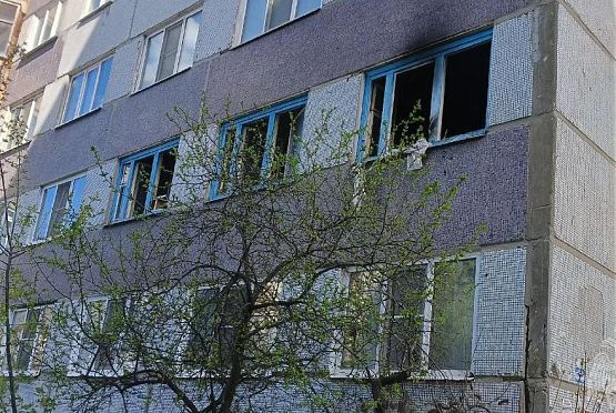 В Пензе 10 человек эвакуировали из горящего дома на Кижеватова